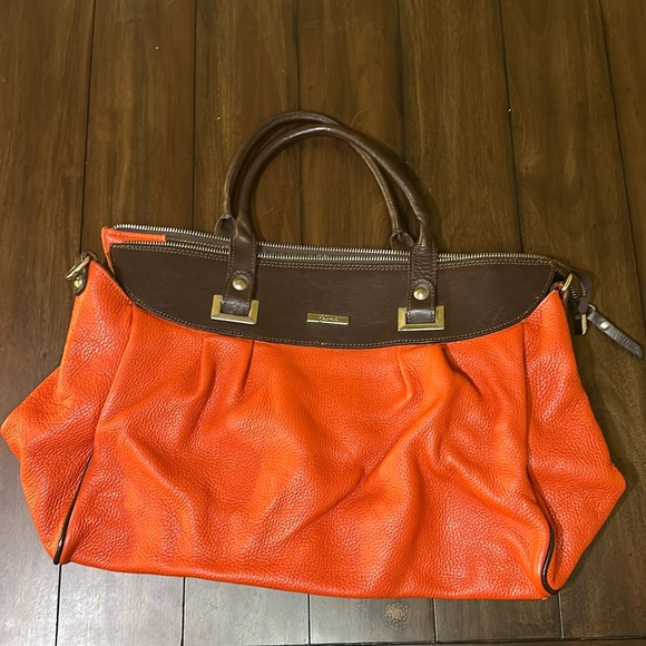 The Cristina Nappa Leather Tote - Beech